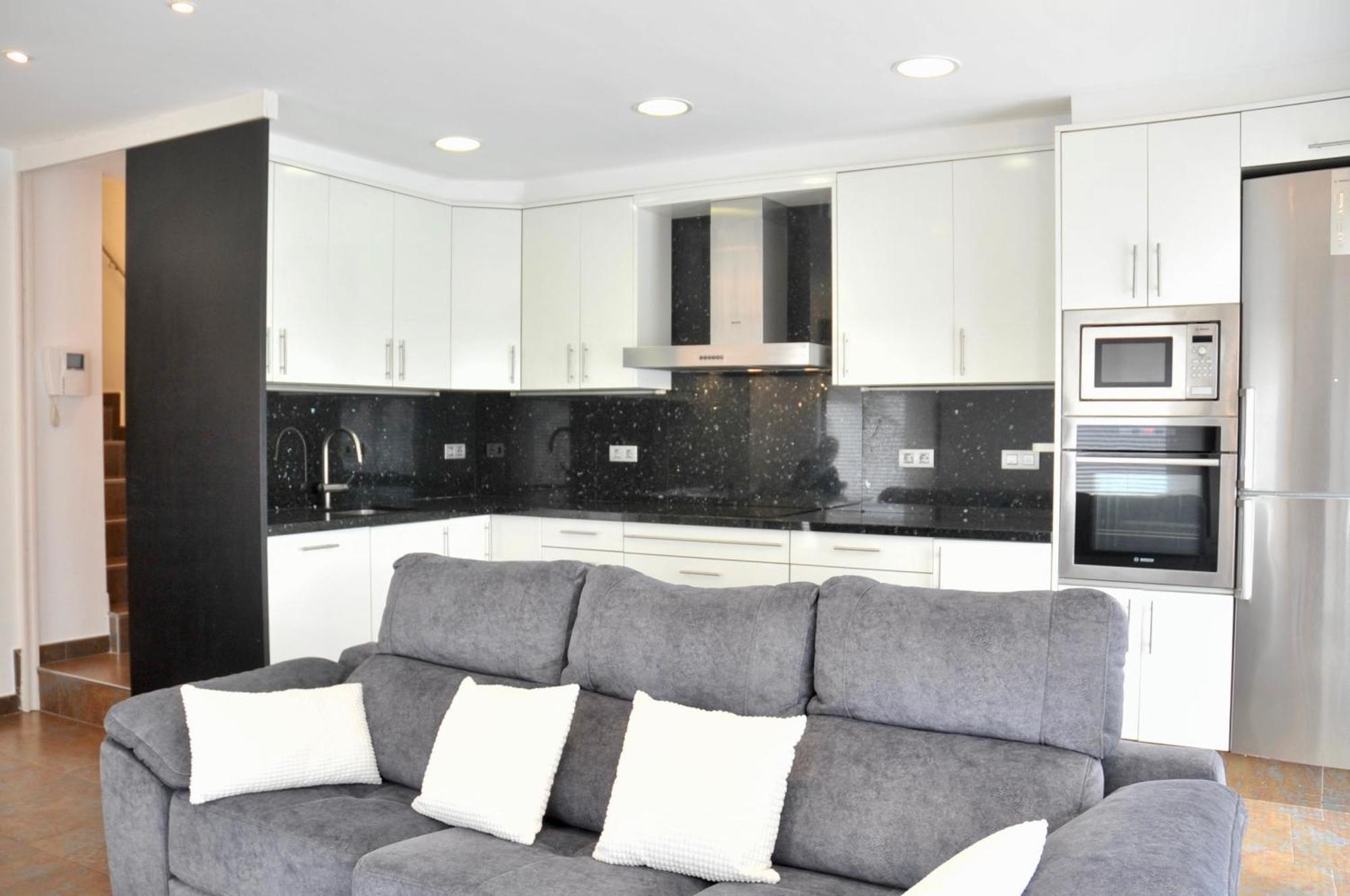 Residential Tourist Apartments กัลเดส เอสตราก ภายนอก รูปภาพ