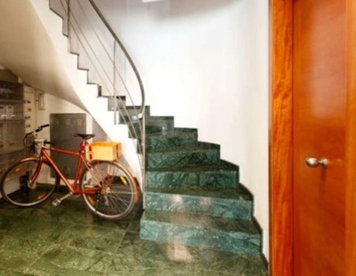Residential Tourist Apartments กัลเดส เอสตราก ภายนอก รูปภาพ